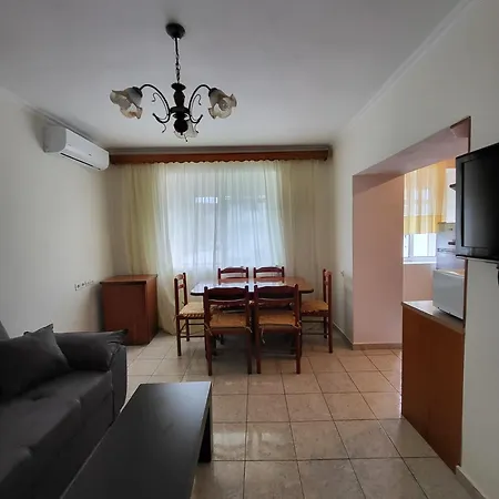 Διαμέρισμα Incorner Εξαμίλιο